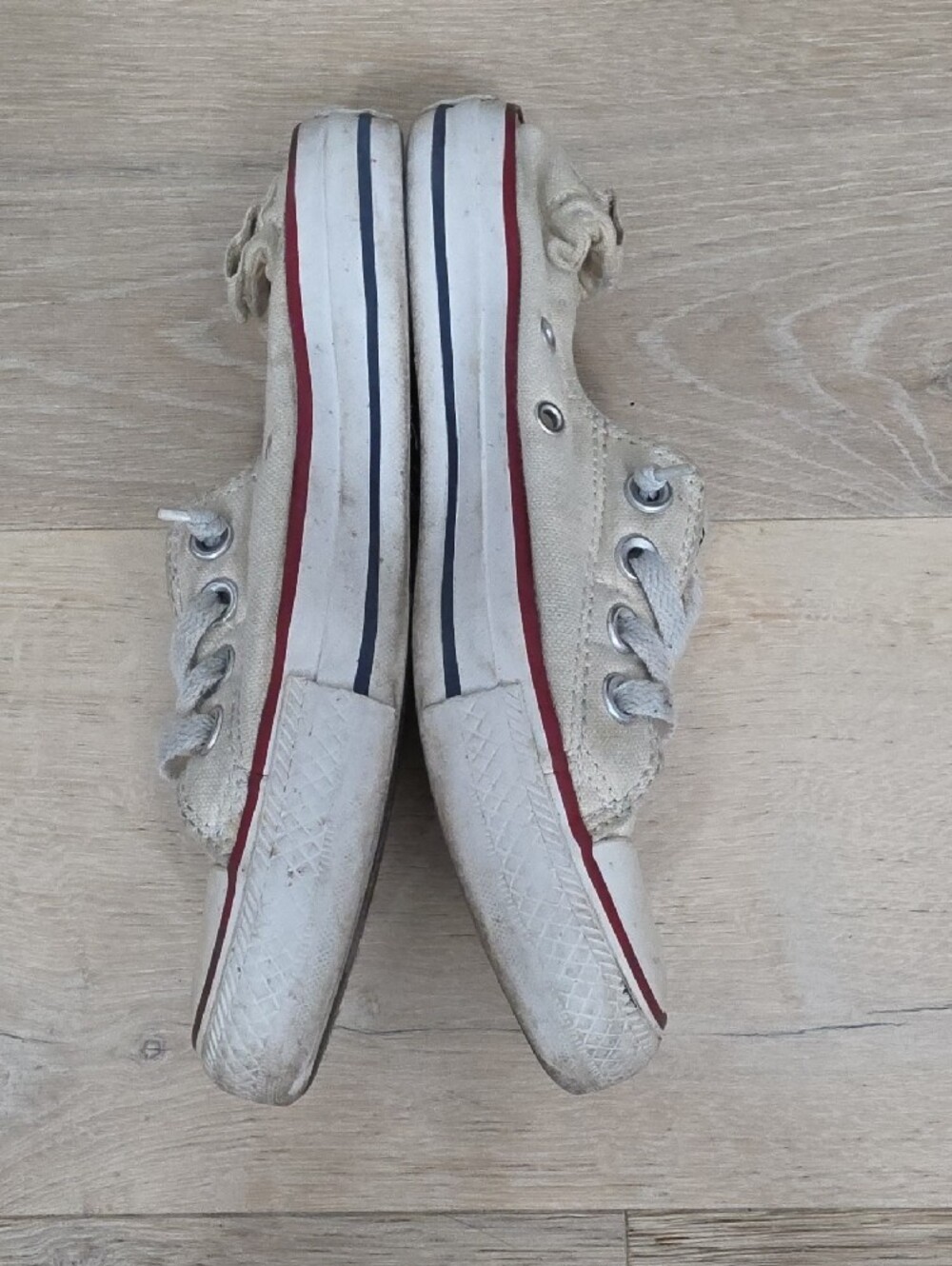 Converse Shoreline Sneaker - Picture 4 of 9